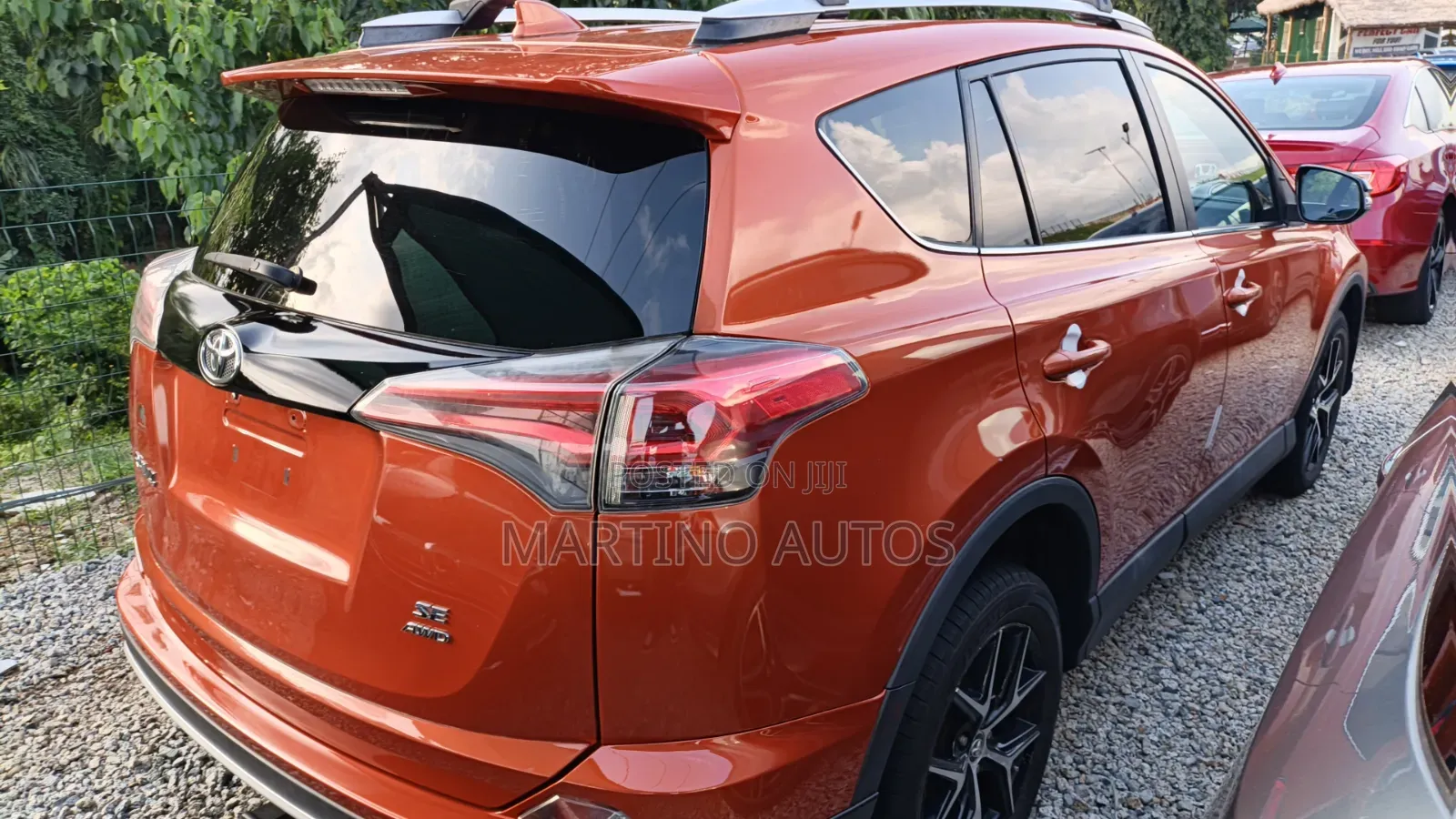 Toyota RAV4 2016 Red