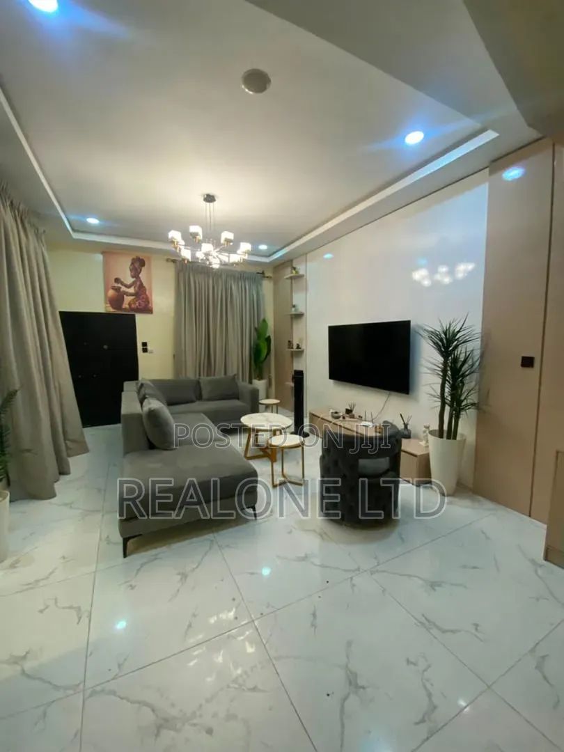 Furnished 4bdrm Duplex in Chevron for rent