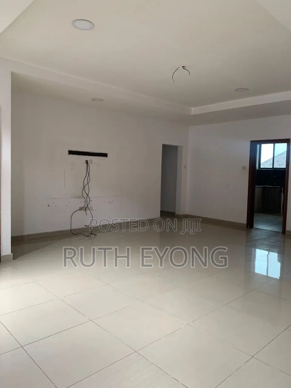 3bdrm Apartment in Whitesand Street, for rent
