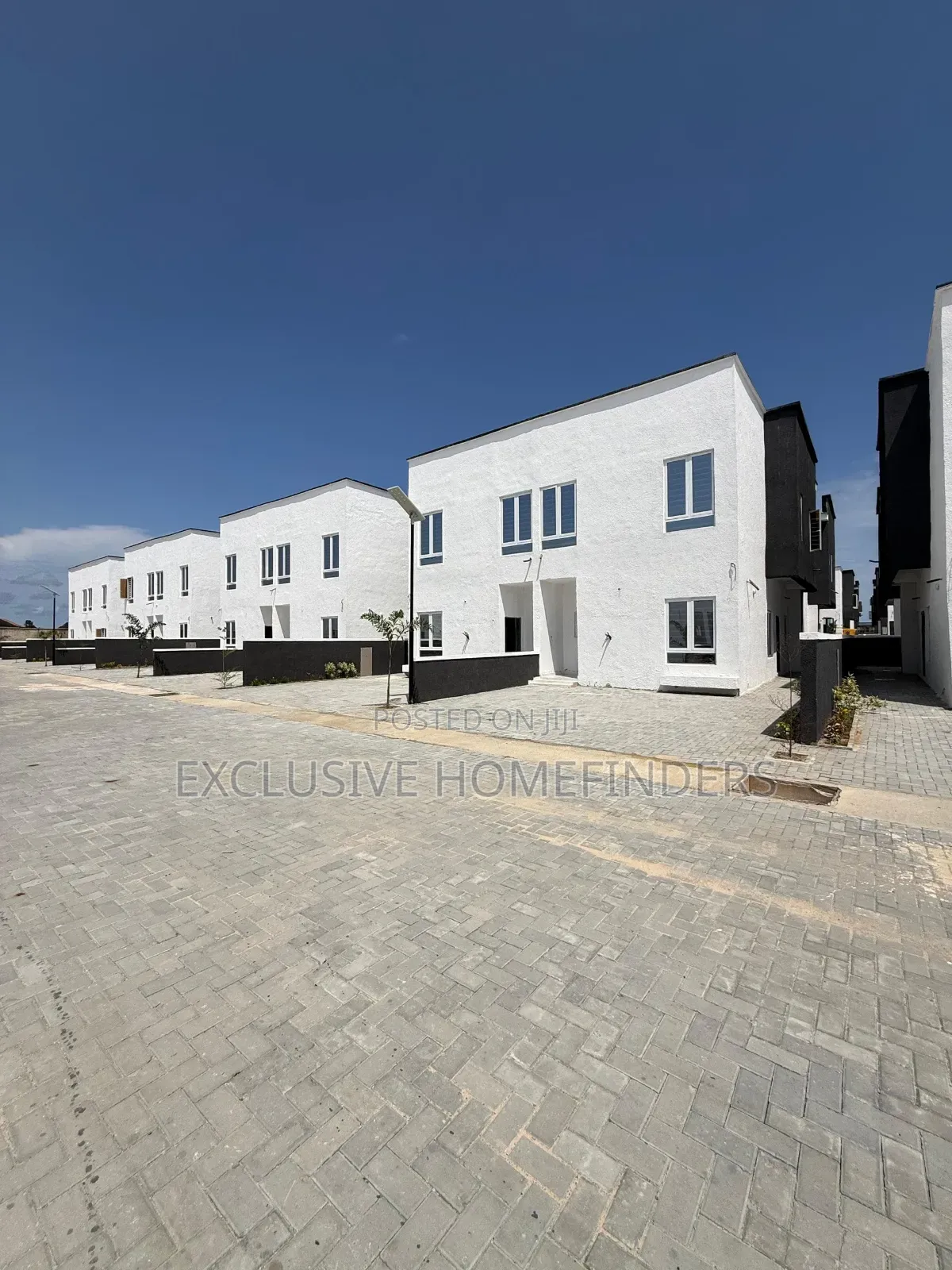3bdrm Duplex in Capital Loft, Eleko for sale