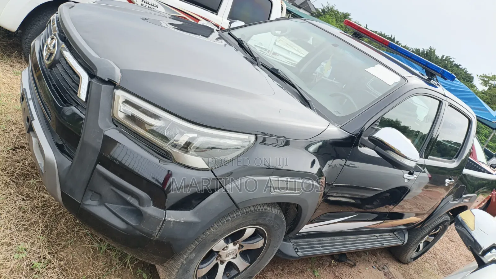 Toyota Hilux 2015 Black