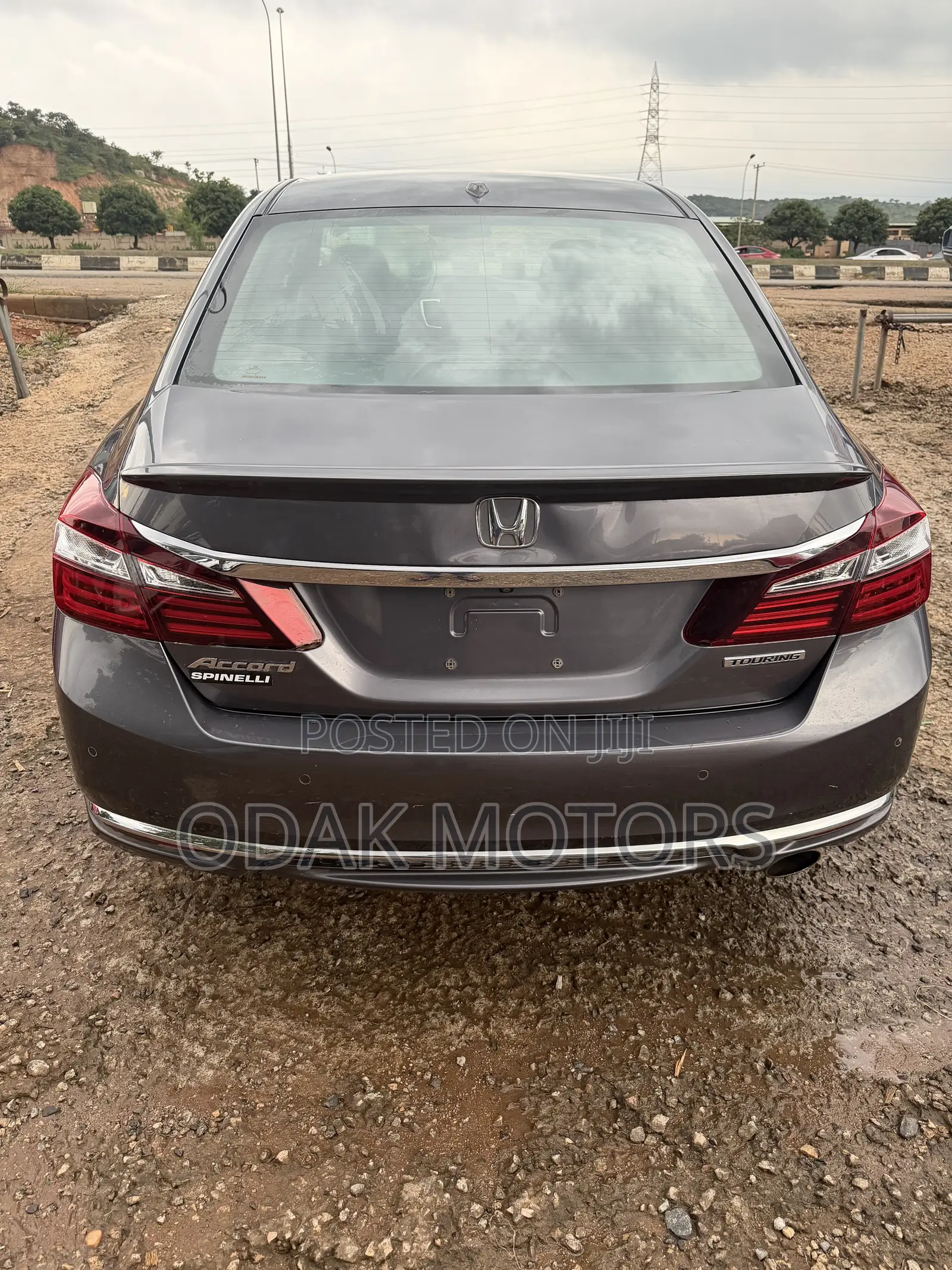 Honda Accord Touring 4dr Sedan FWD (3.5L 6cyl 6A) 2016 Gray