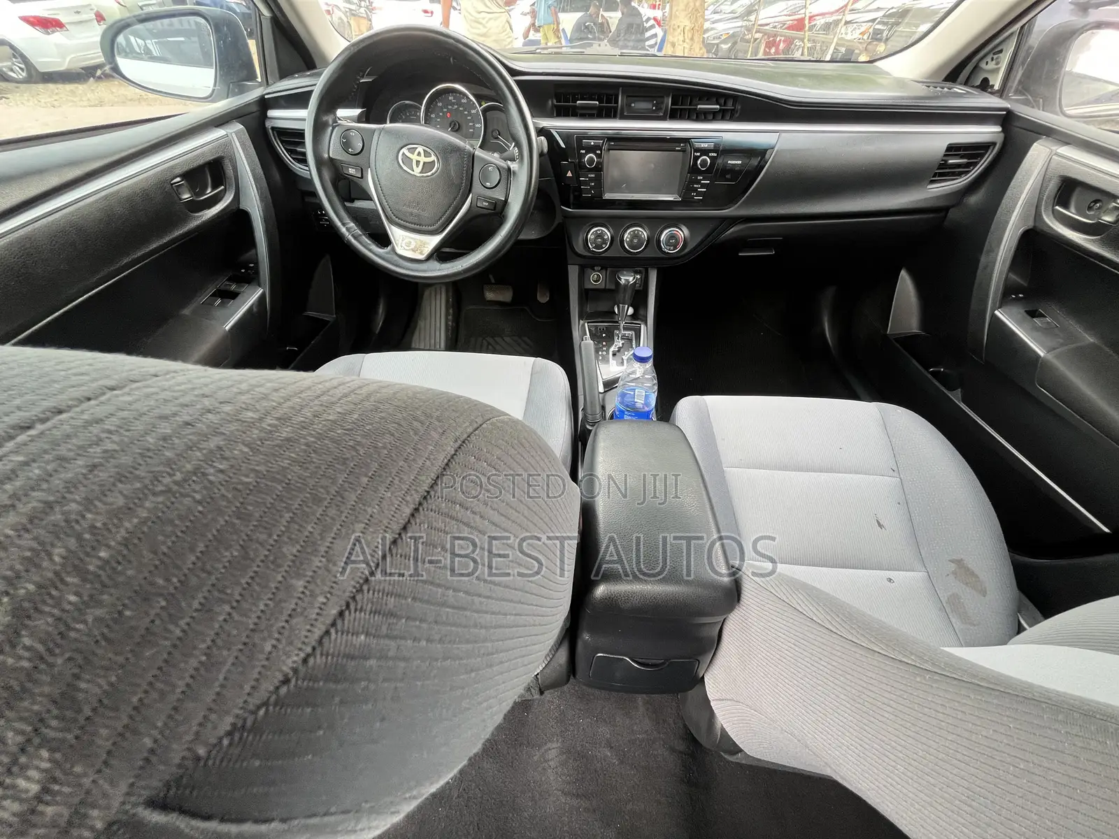 Toyota Corolla 2015 White