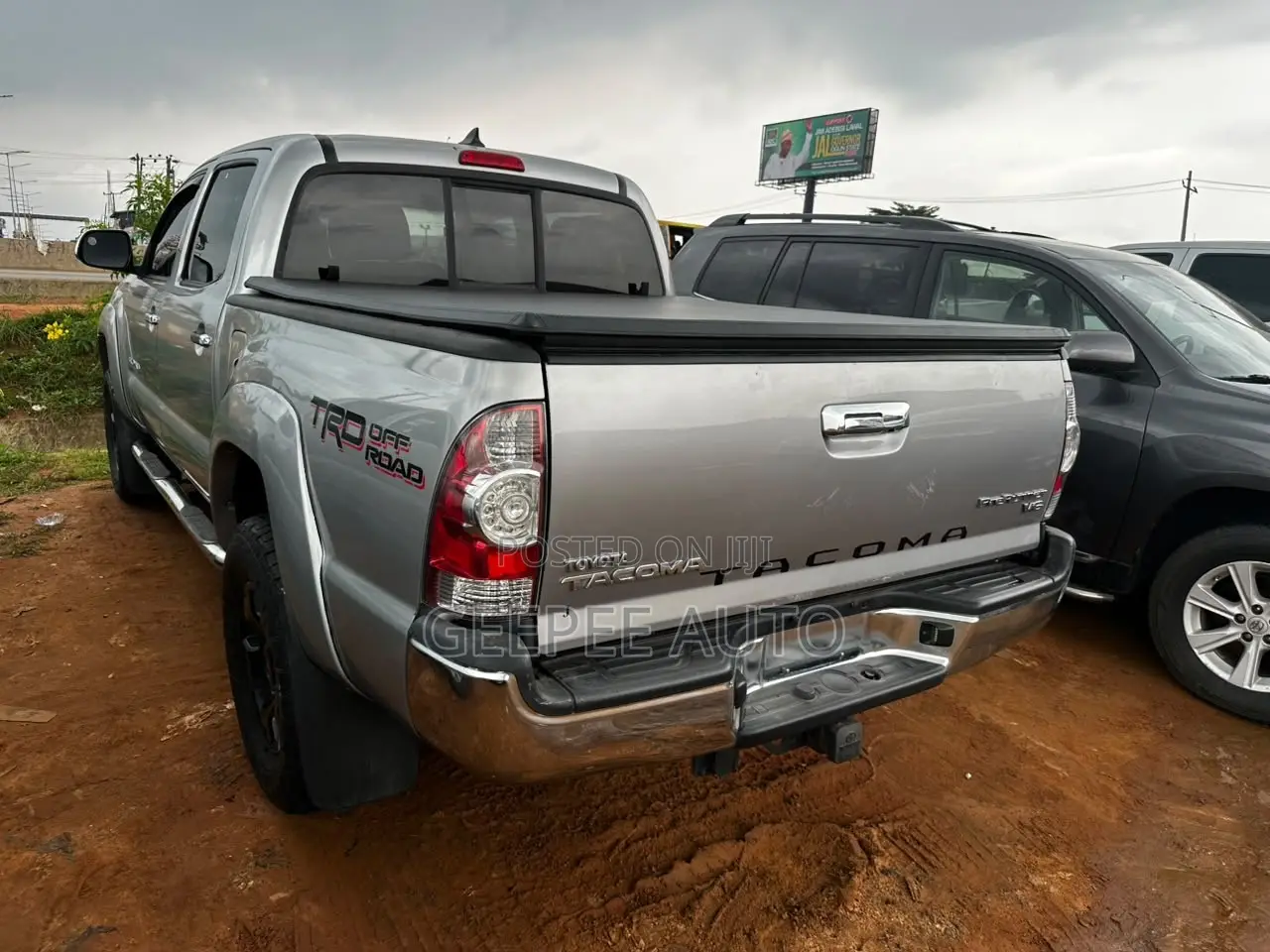 Toyota Tacoma PreRunner V6 4dr Double Cab 6.1 ft. SB (4.0L 6cyl 5A)