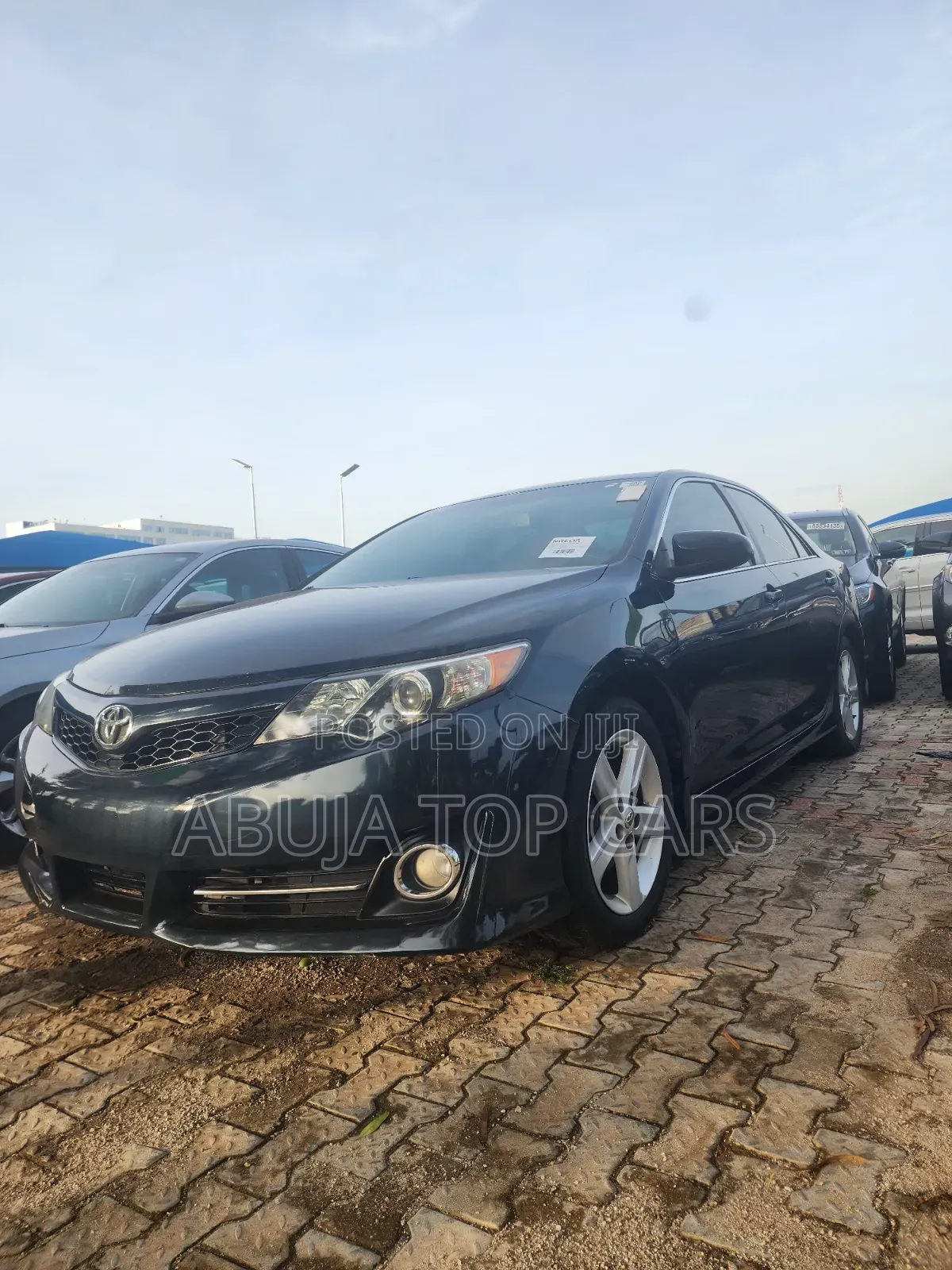 Toyota Camry SE 4dr Sedan (2.5L 4cyl 6A) 2014 Blue