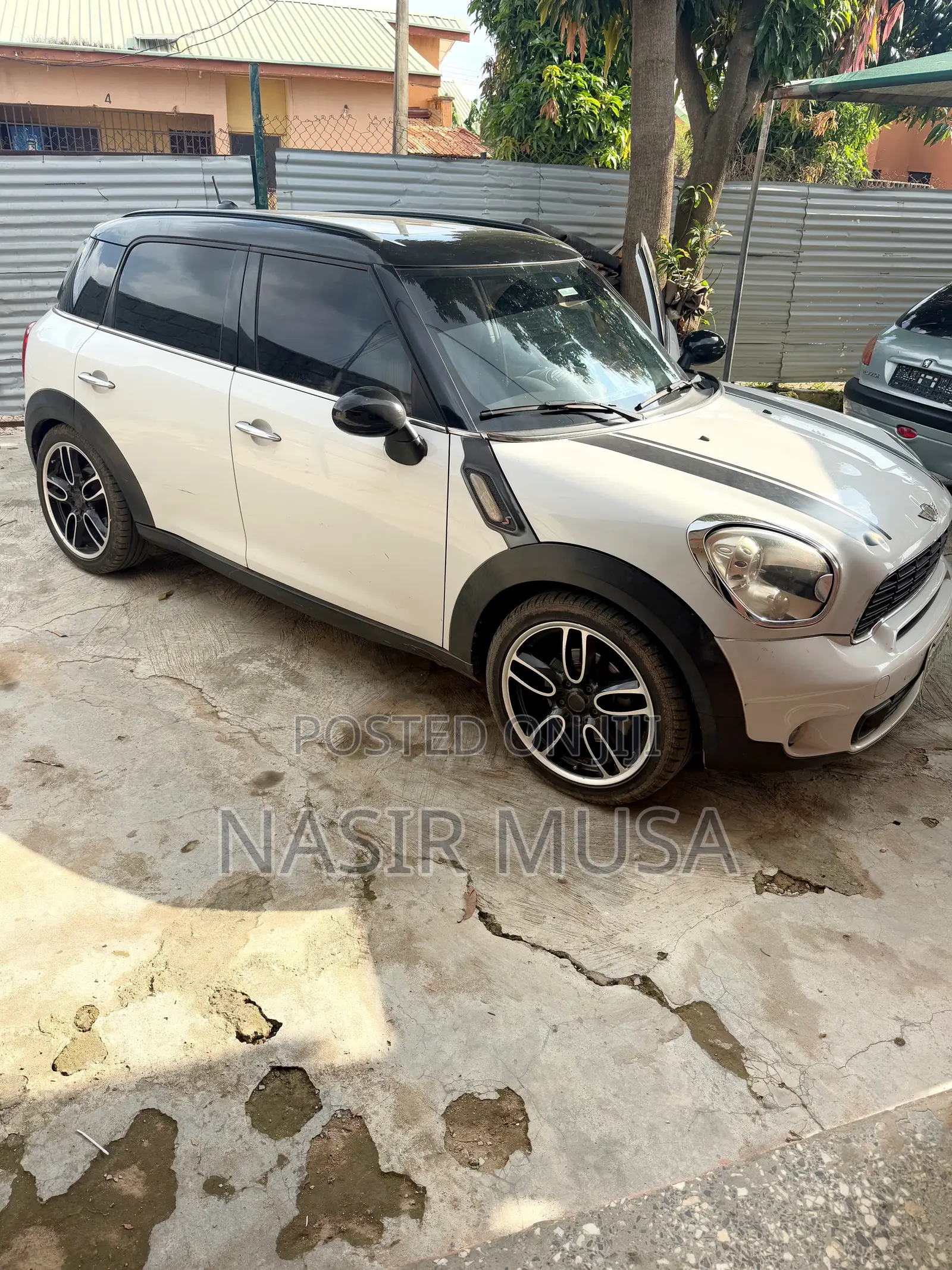 Mini Cooper S 2dr Convertible (1.6L 4cyl Turbo 6M) 2014 White