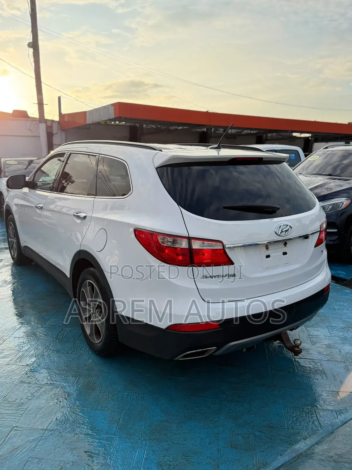 Hyundai Santa Fe GLS 4dr SUV AWD (3.3L 6cyl 6A) 2014 White