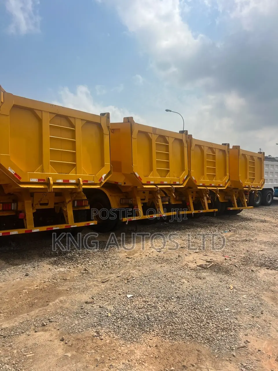 Tipping Trailer Bucket
