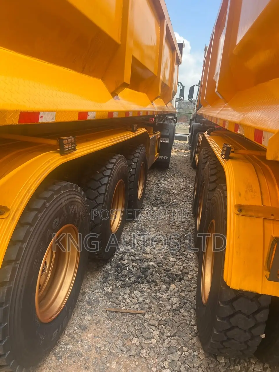 Tipping Trailer Bucket