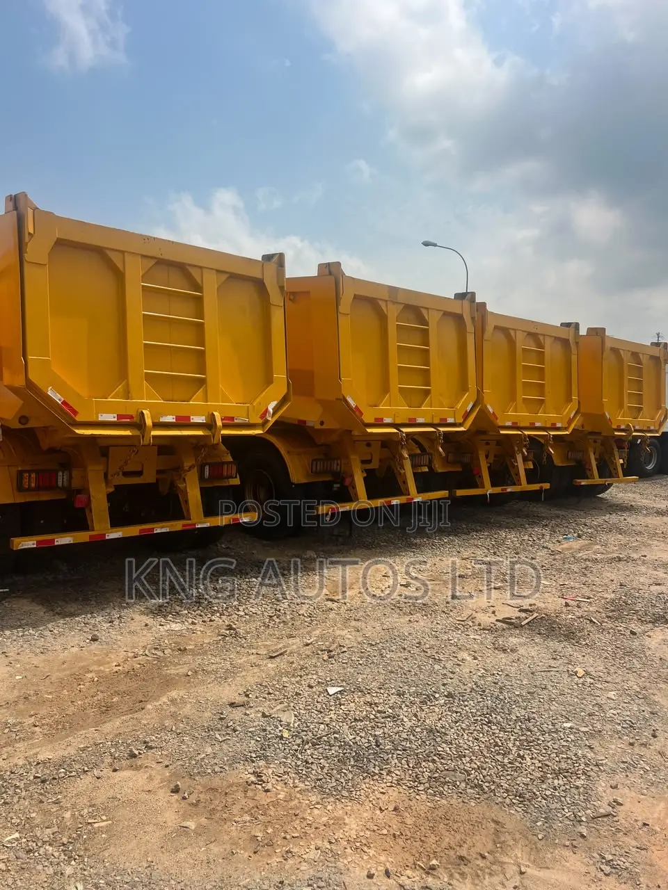 Tipping Trailer Bucket