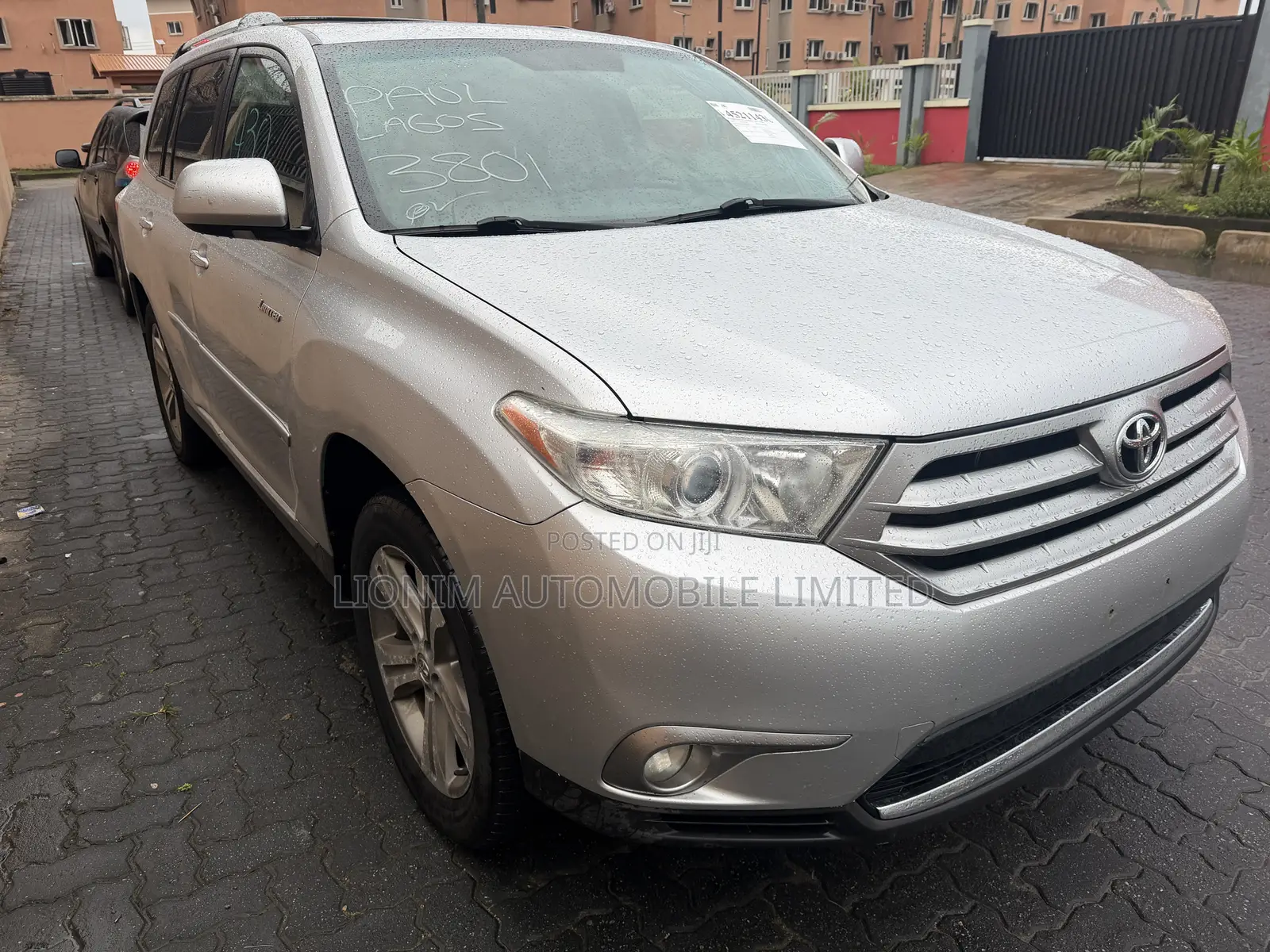Toyota Highlander Limited 2011 Silver