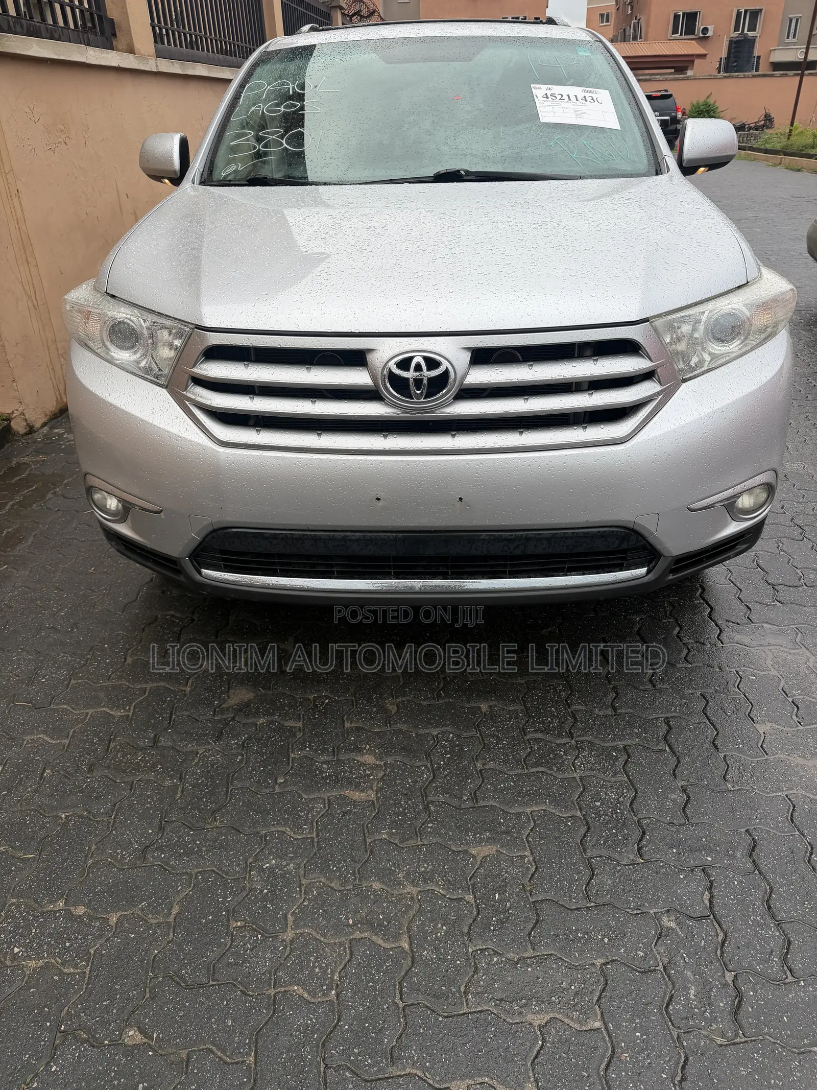 Toyota Highlander Limited 2011 Silver