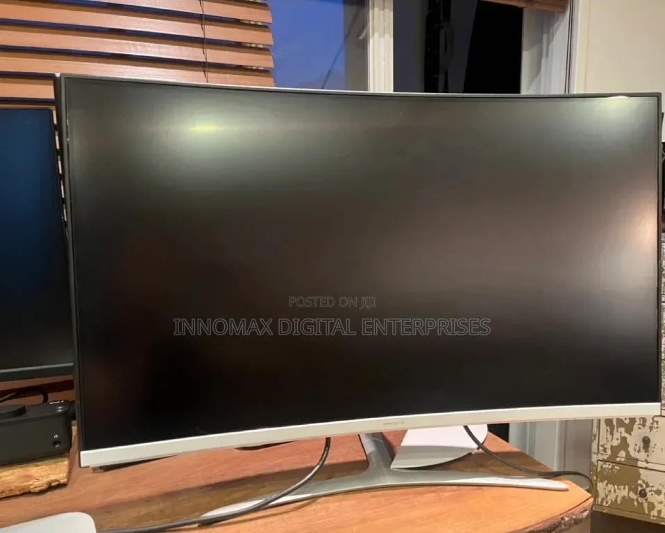 Hansung 32-Inch Curved Frameless FHD 1080p LED 75hz Hdmi Monitor