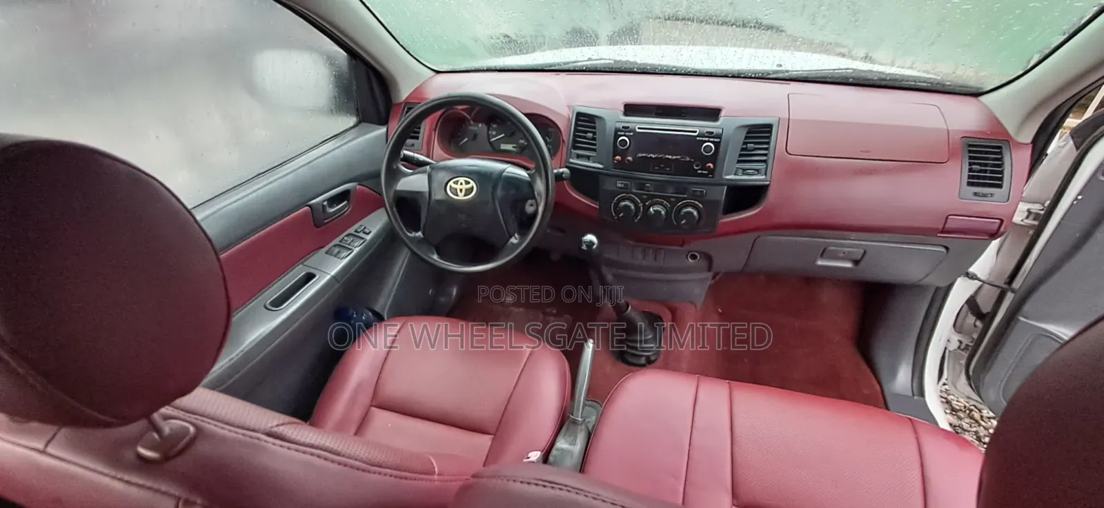 Toyota Hilux 2014 White