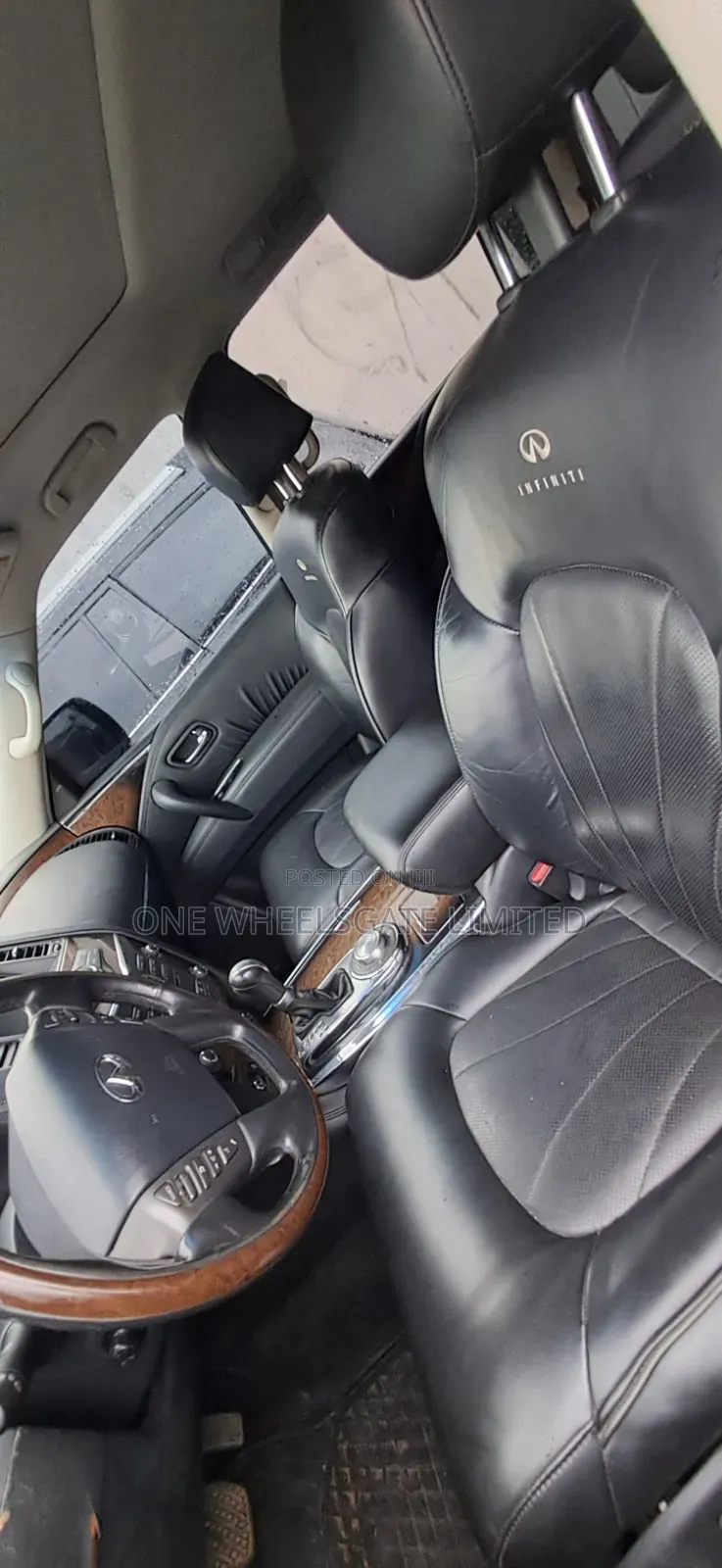 Infiniti QX56 2011 Black