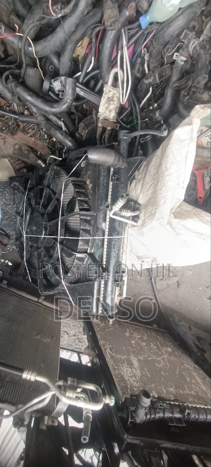 Hyundai Santa Fe 2015 Model Complete Radiator With Fan and Condenser