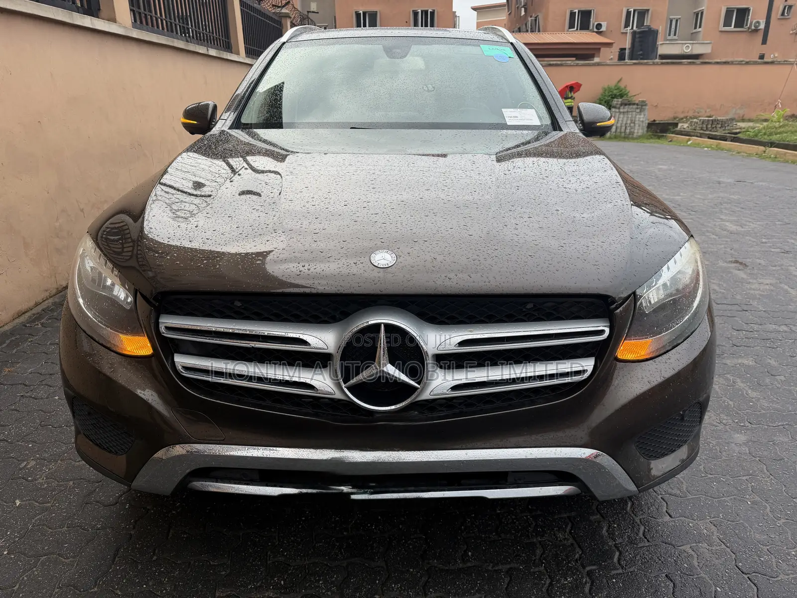 Mercedes-Benz GLC-Class 2016 Brown