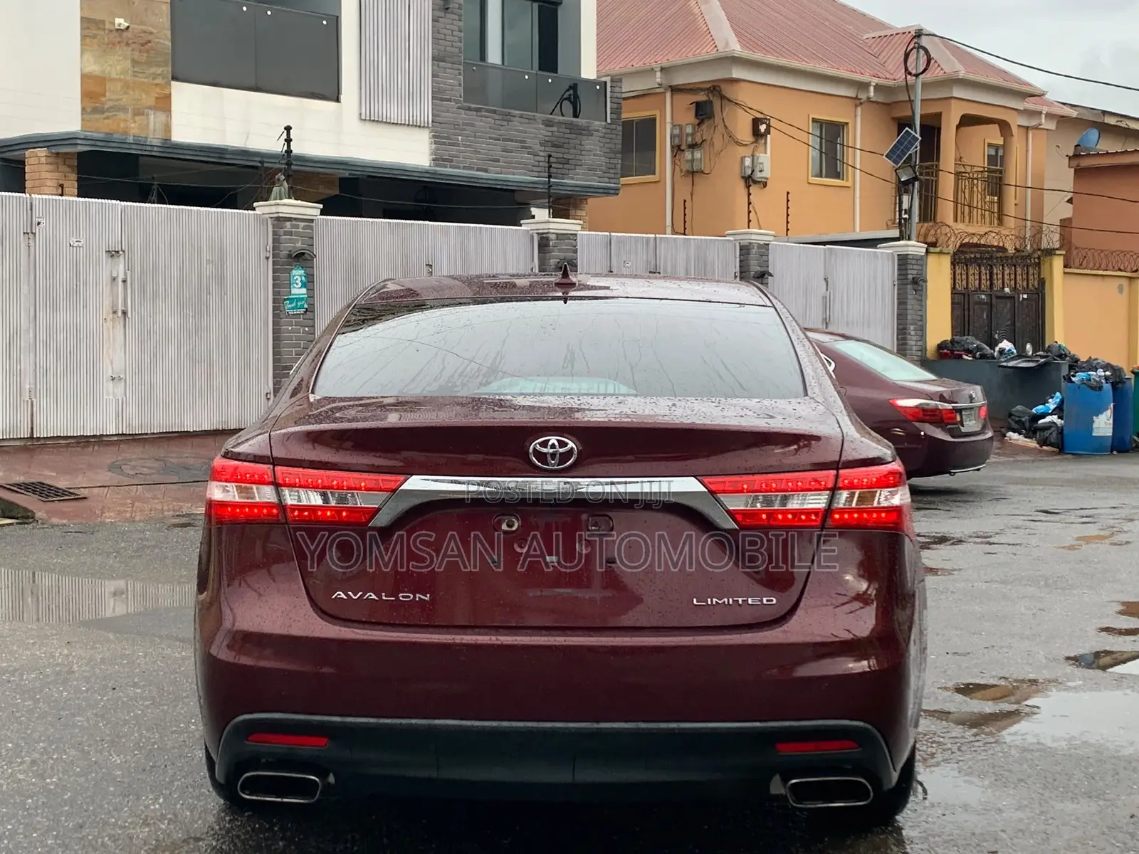 Toyota Avalon Limited 4dr Sedan (3.5L 6cyl 6A) 2014 Beige