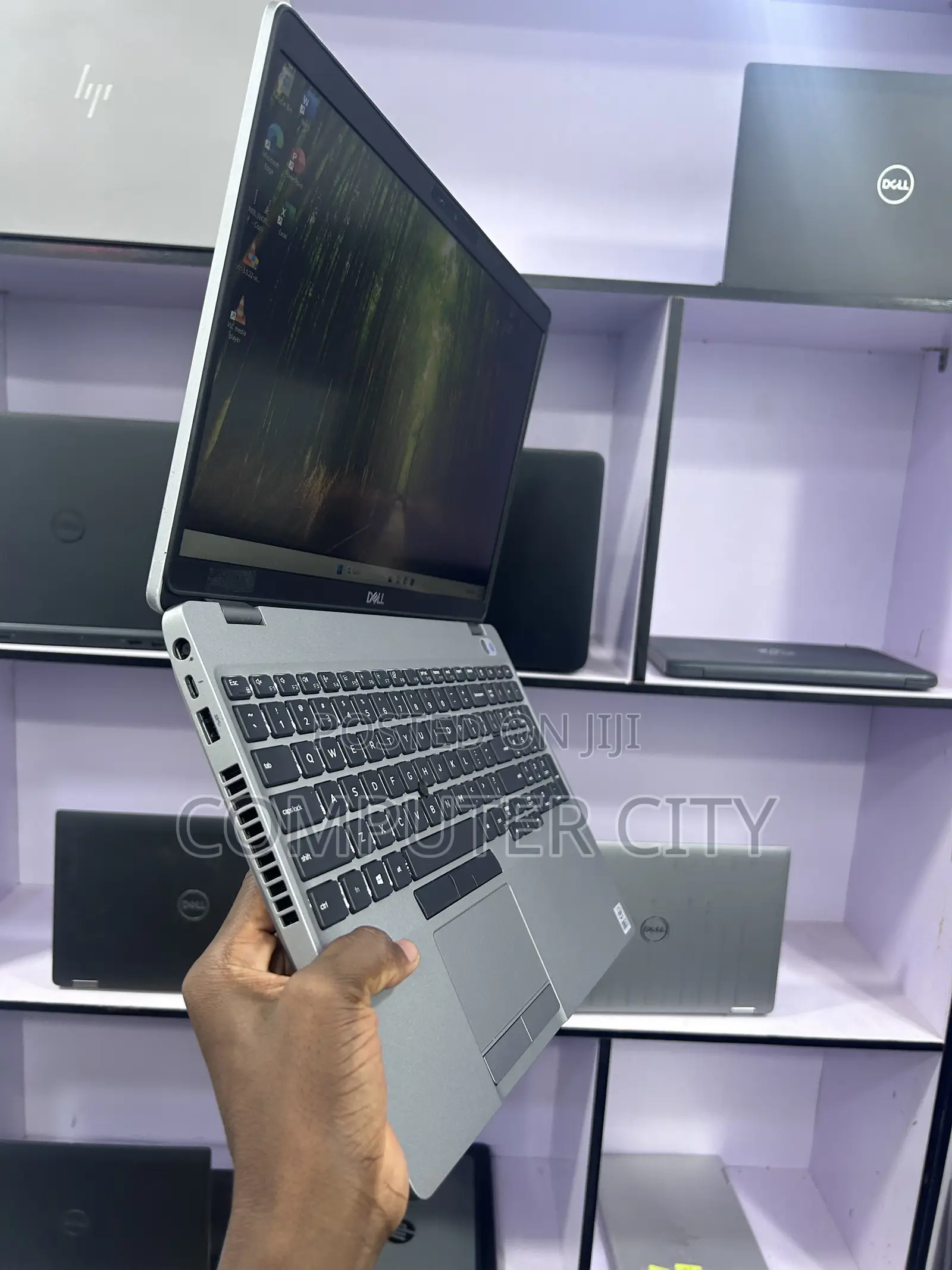 Laptop Dell Precision 3551 16GB Intel Core i7 SSD 512GB