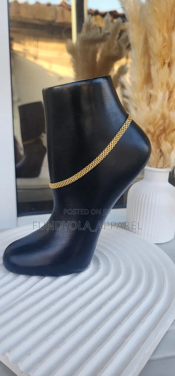 Carpet Leg Chain