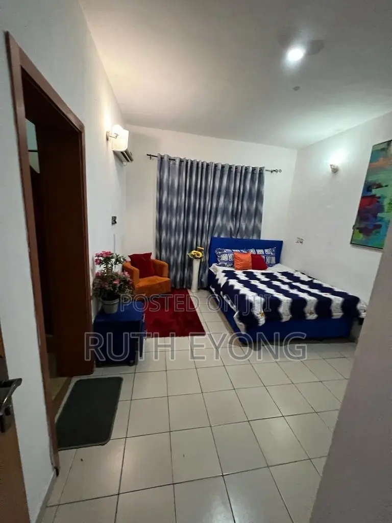 3bdrm Apartment in ๐ฃ๐ฟ๐ถ๐บ๐ฒ๐๐ฎ๐๐ฒ๐ฟ ๐๐ฎ๐ฟ๐ฑ๐ฒ๐ป, Lekki Phase 1 for rent