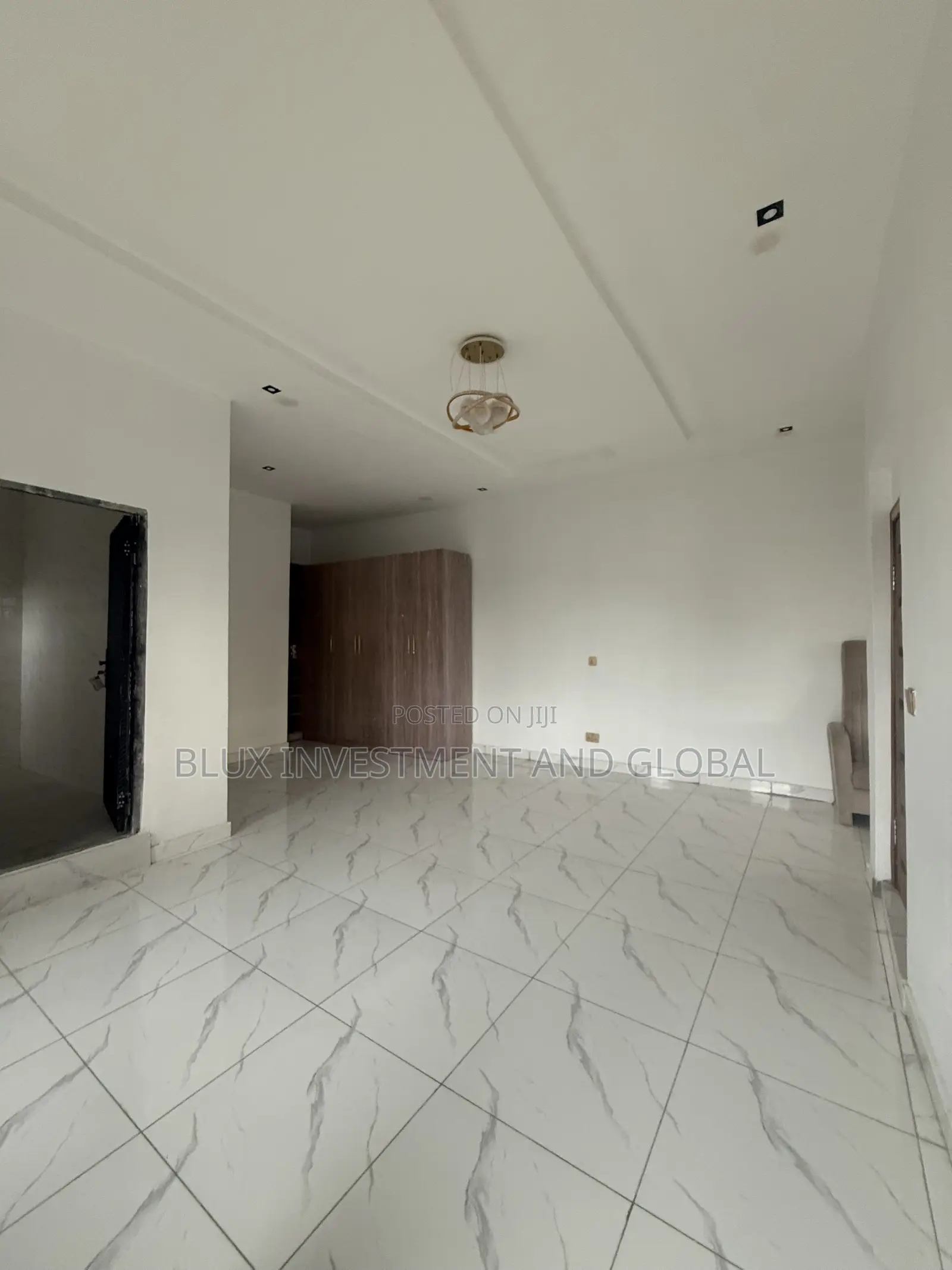 4bdrm Duplex in Ikota Gra for sale