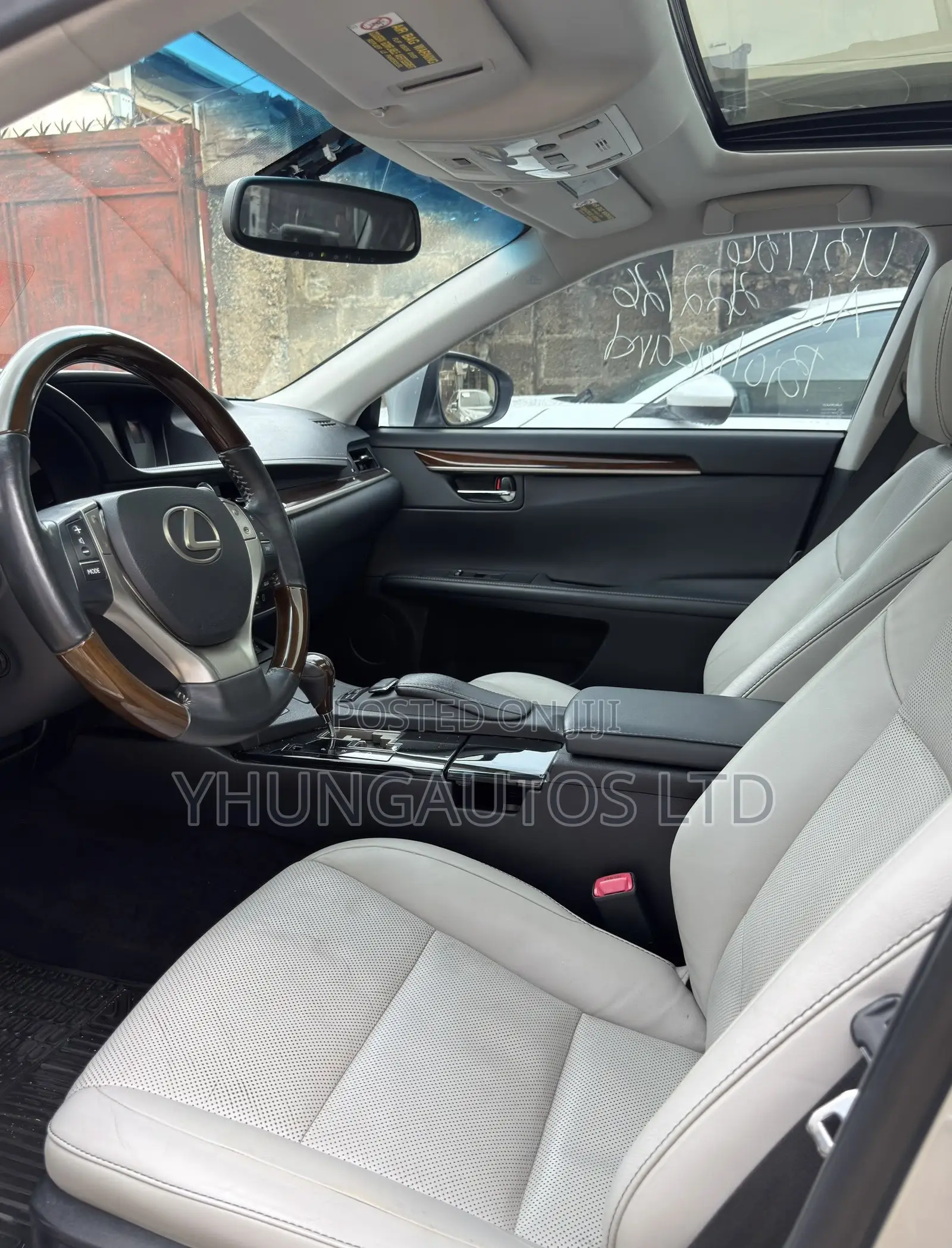 Lexus ES 350 FWD 2014 Silver