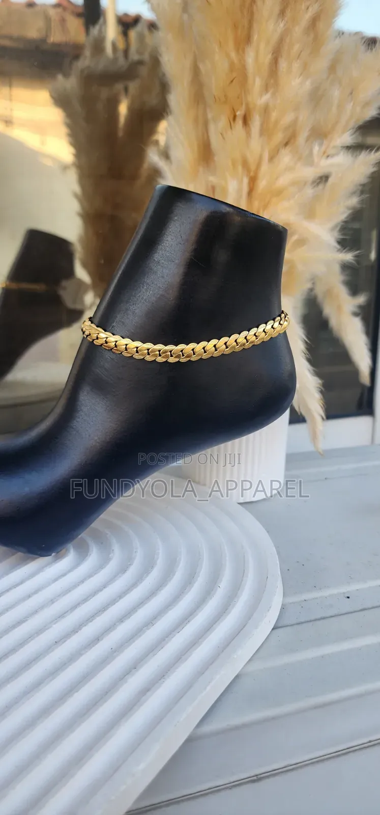 Extremely Bold Cuban Leg Chain