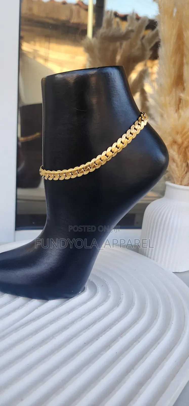 Extremely Bold Cuban Leg Chain