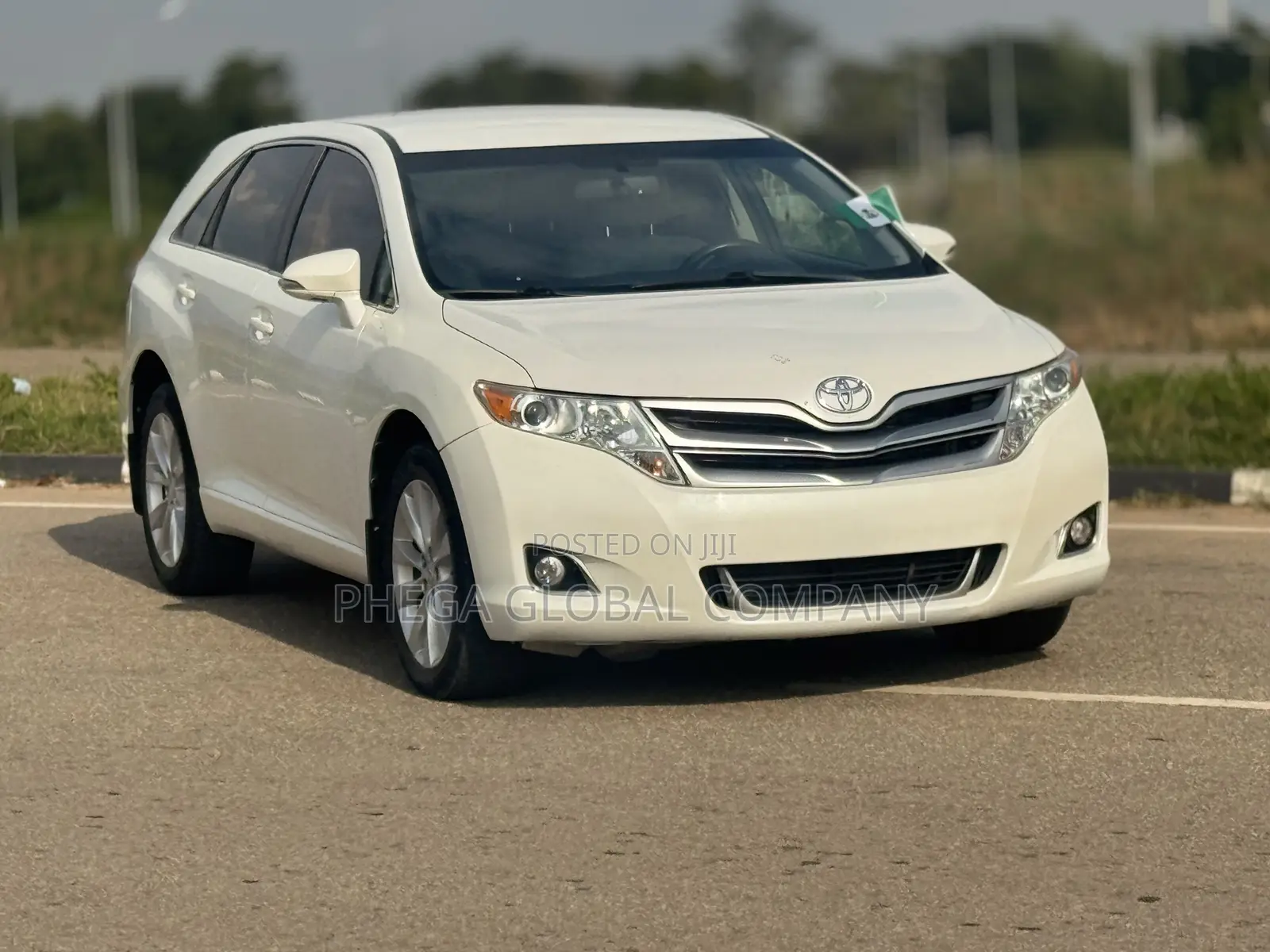Toyota Venza XLE AWD 2013 White