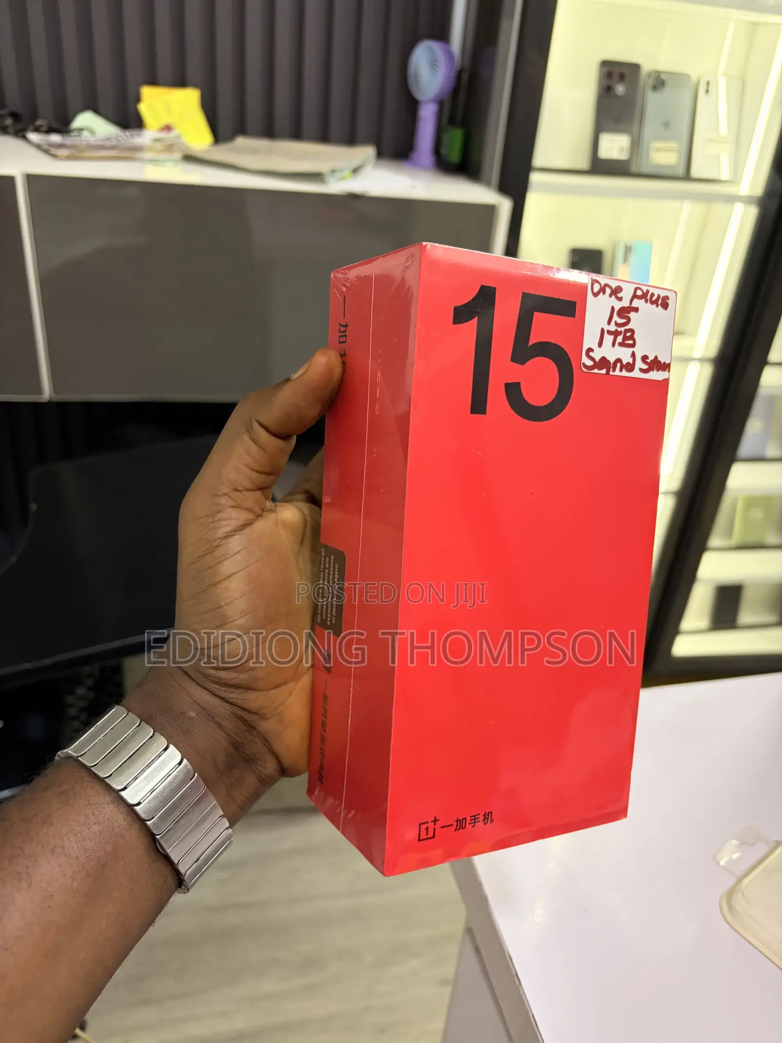 New OnePlus 15 1 TB Gray