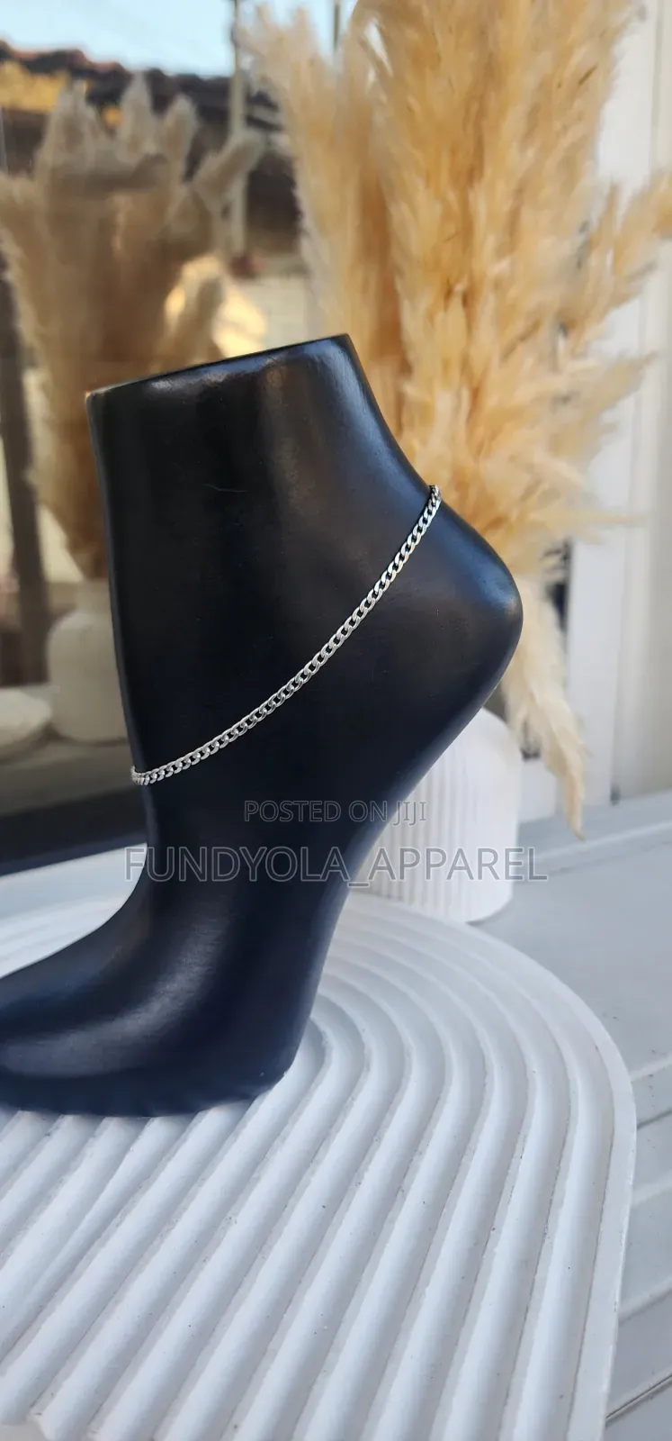 Mid Size Cuban Leg Chain