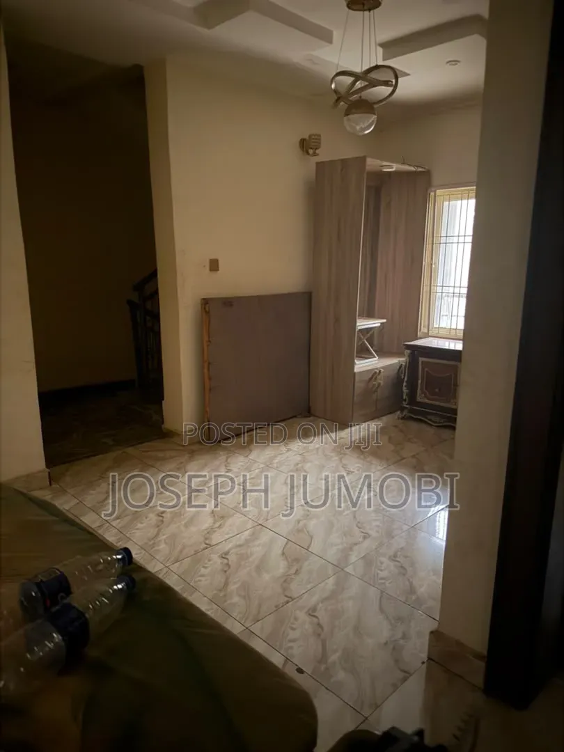 5bdrm Townhouse / Terrace in Fine Seed Apartments, Mabushi for rent