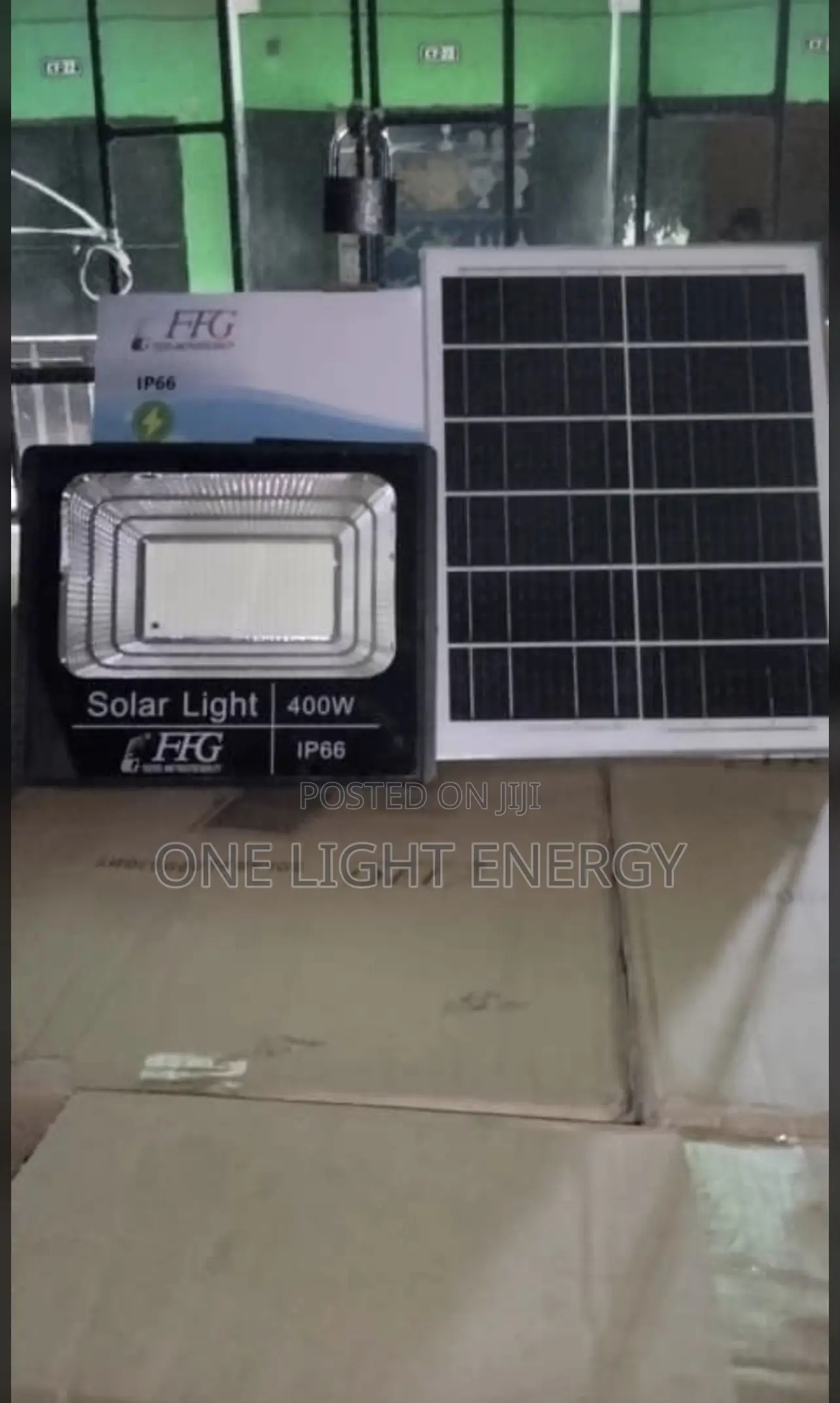 FFG 400w All-in-One Solar Flood Light