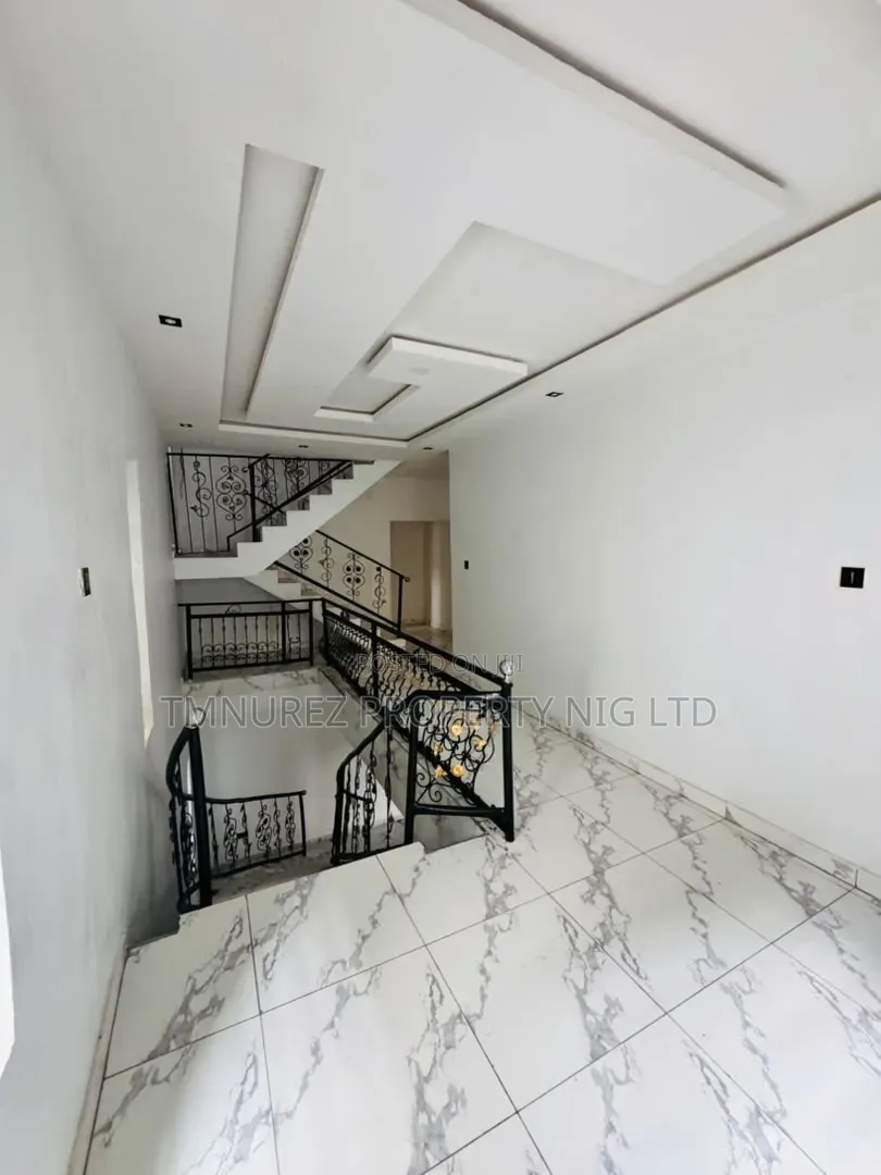 4bdrm Duplex in Ikeja GRA for sale