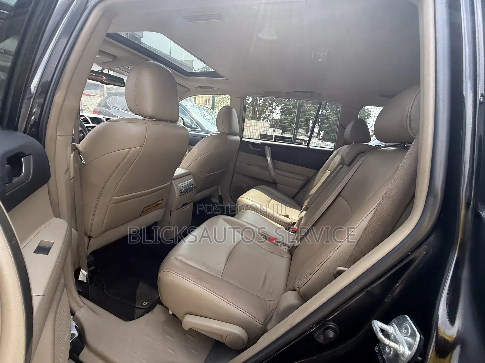 Toyota Highlander Limited 3.5l 4WD 2013 Black