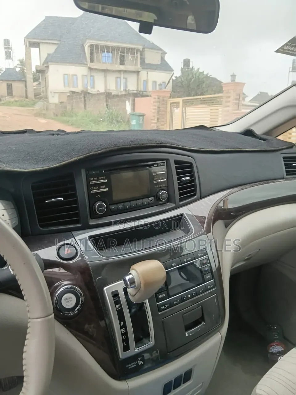 Nissan Quest SV 2012 Black