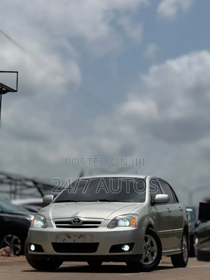 Toyota Corolla 2003 Silver