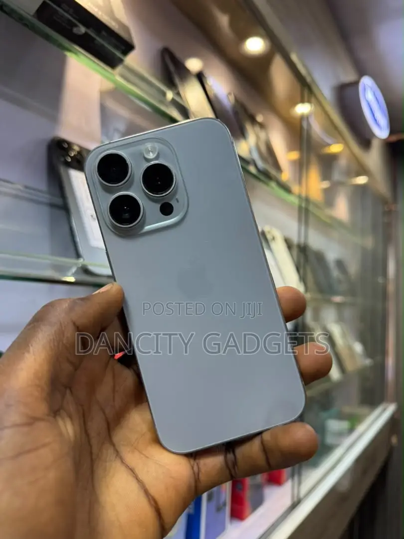 Apple iPhone 15 Pro 128 GB White