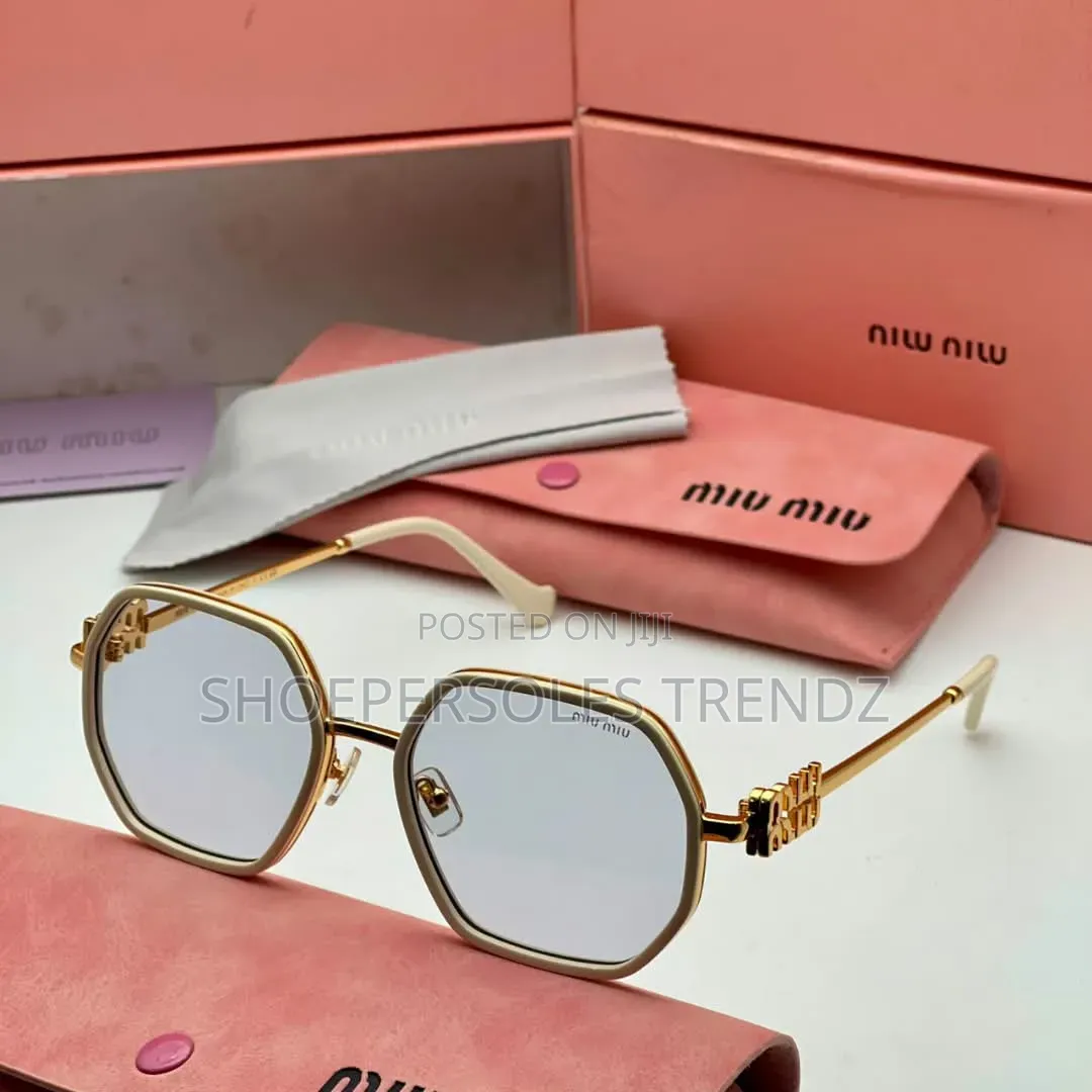 Miu Miu Classy Sunglasses