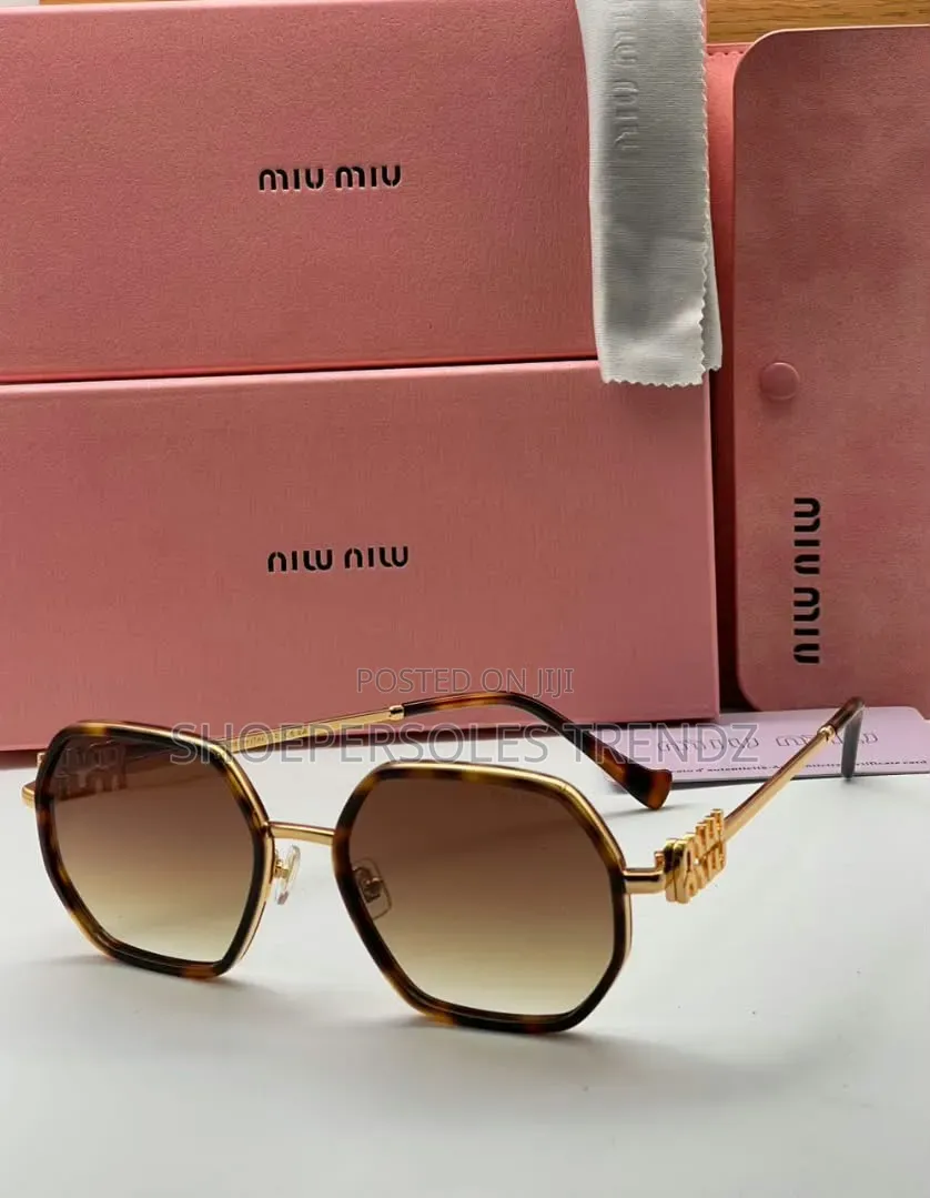 Miu Miu Classy Sunglasses