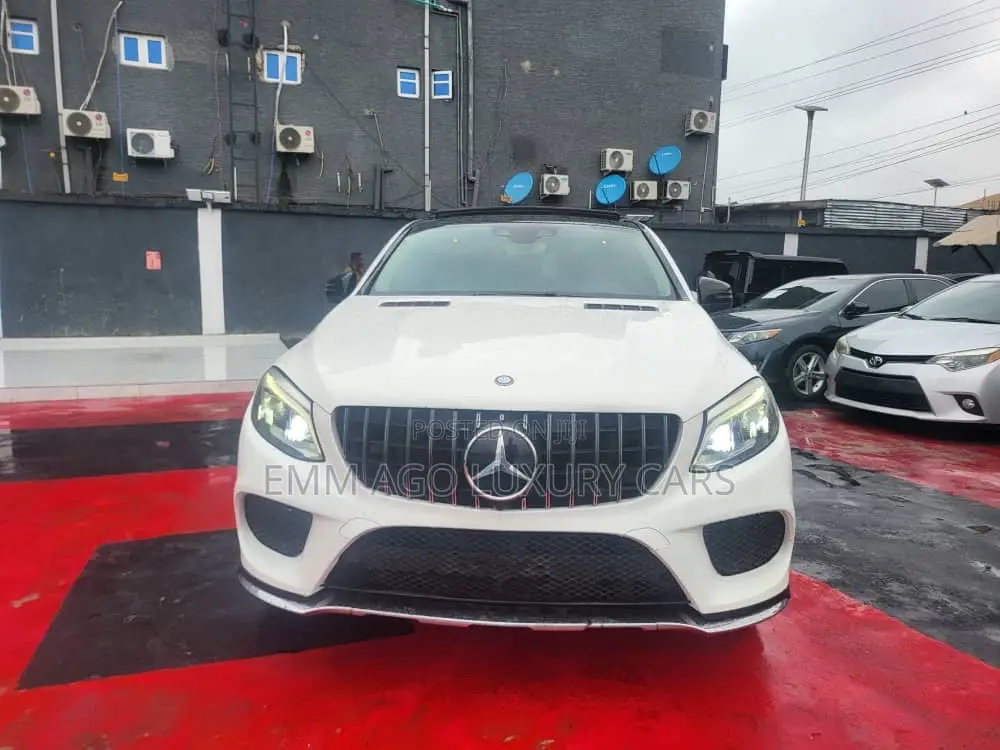Mercedes-Benz GLE-Class AMG GLE 43 4MATIC 2017 White