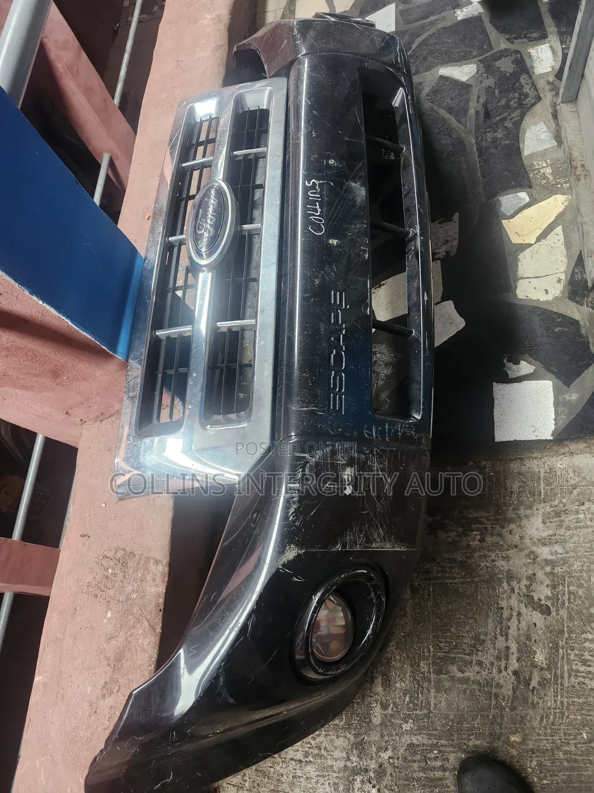 Complete Front and Back Bumper Ford Escape 2008 to 2010