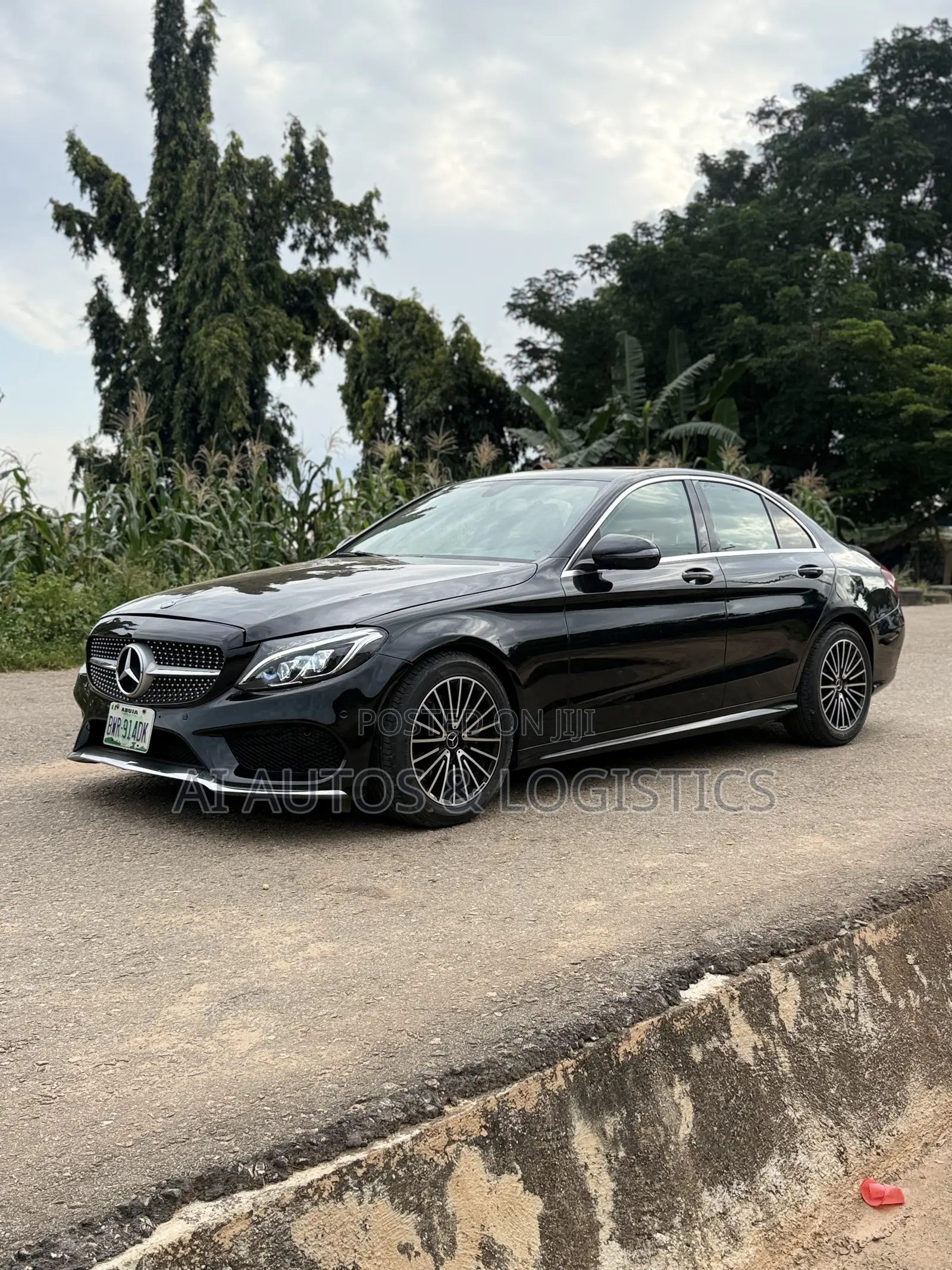 Mercedes-Benz C300 Sport 4Matic Sedan AWD (2.0L 4cyl 7A) 2017 Black