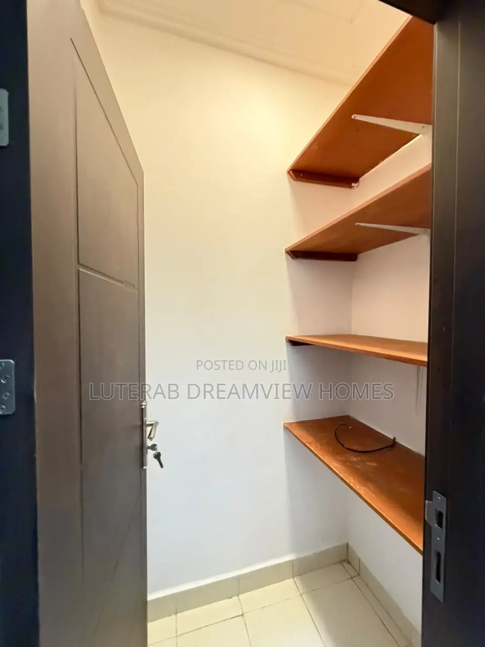 2bdrm Block of Flats in Maitama for rent