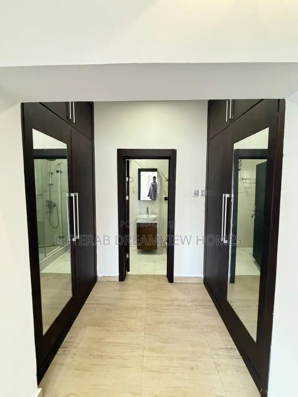 2bdrm Block of Flats in Maitama for rent