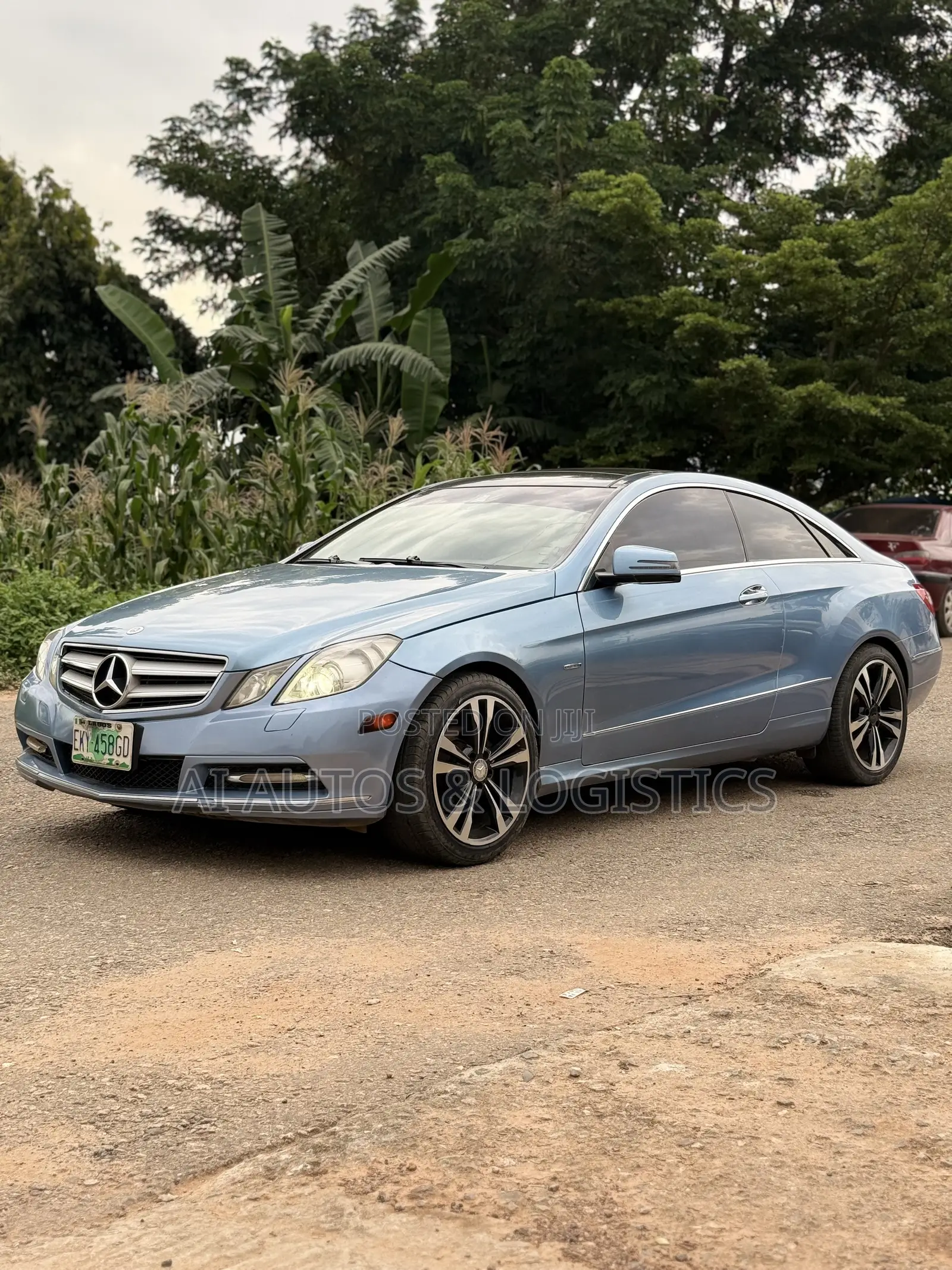 Mercedes-Benz E-Class 2012 Blue