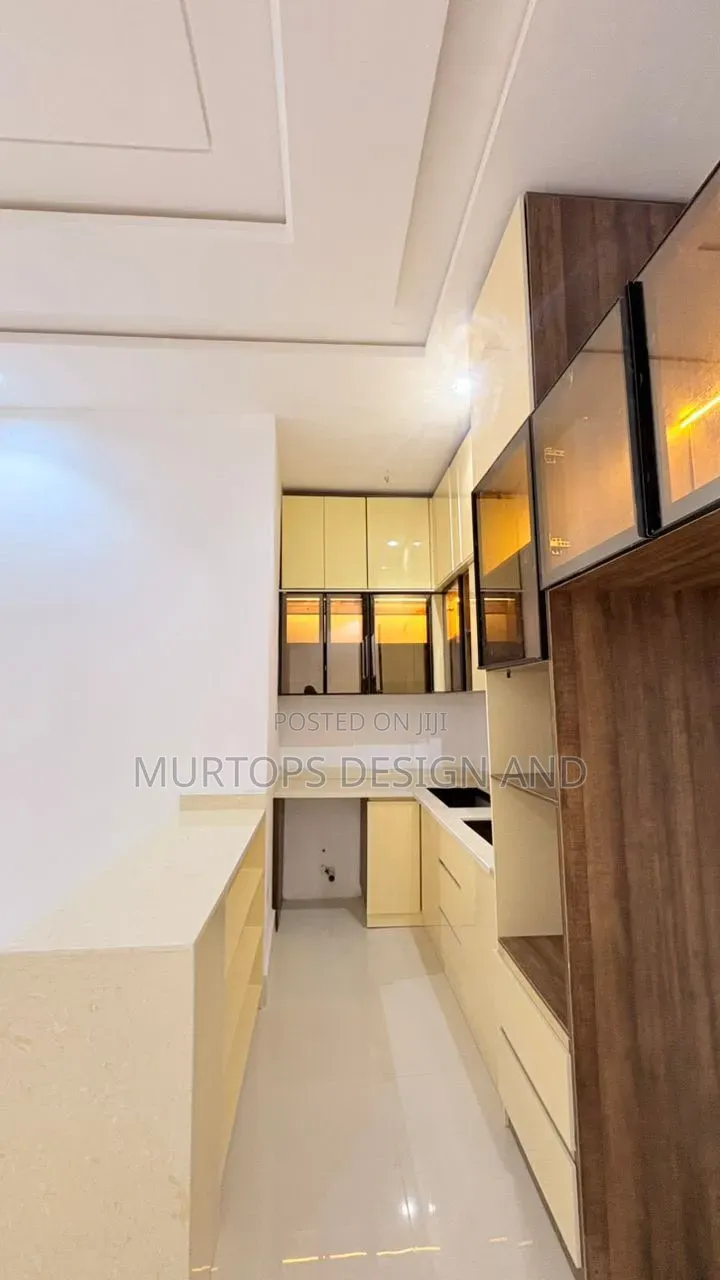 2bdrm Apartment in Old Bodija for sale