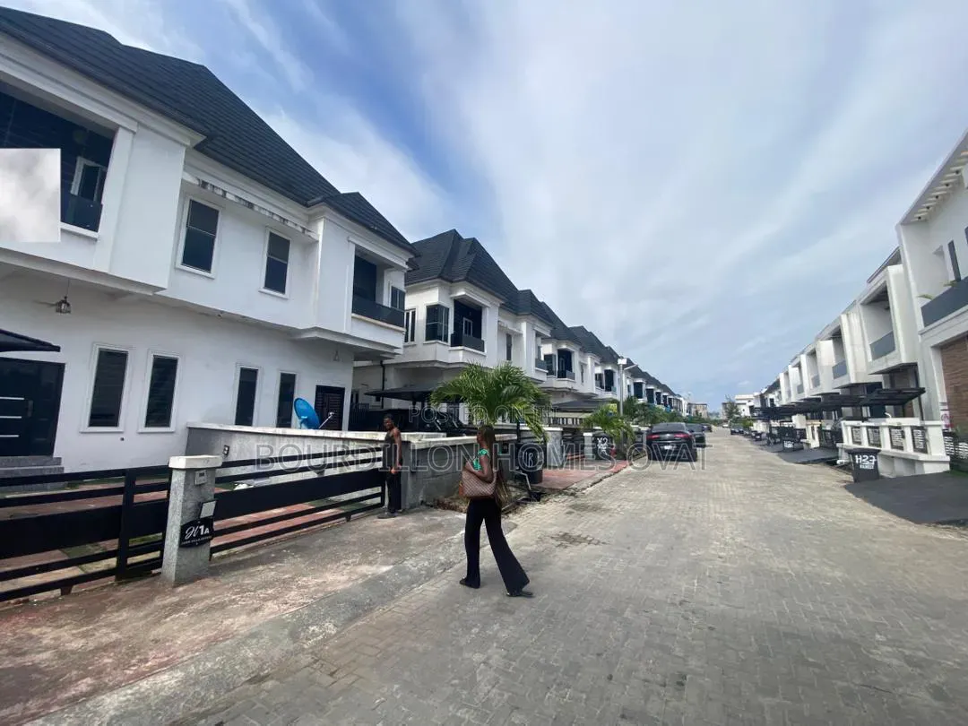 2bdrm Duplex in Chevron Alternative for rent