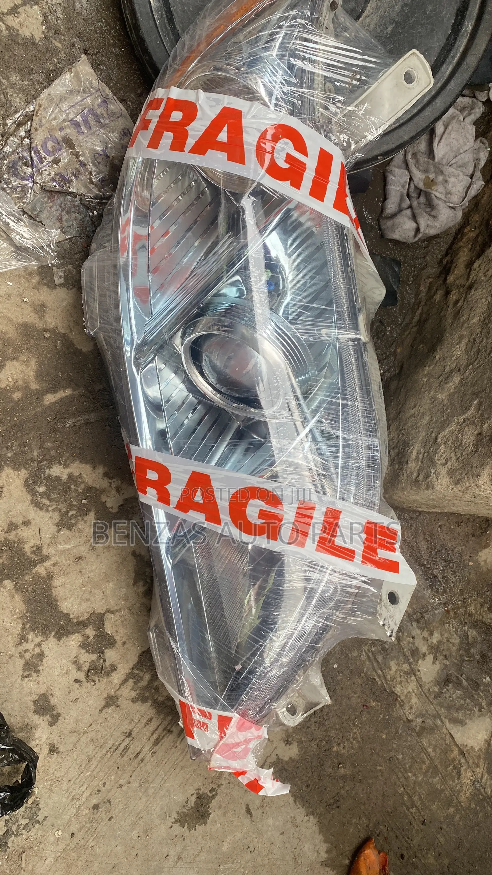 Toyota Camry 2018 Headlight Replacement